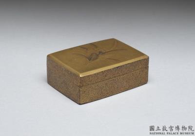 图片[2]-Small lacquer box with flowers and grasses decor, Ch’ing dynasty-China Archive